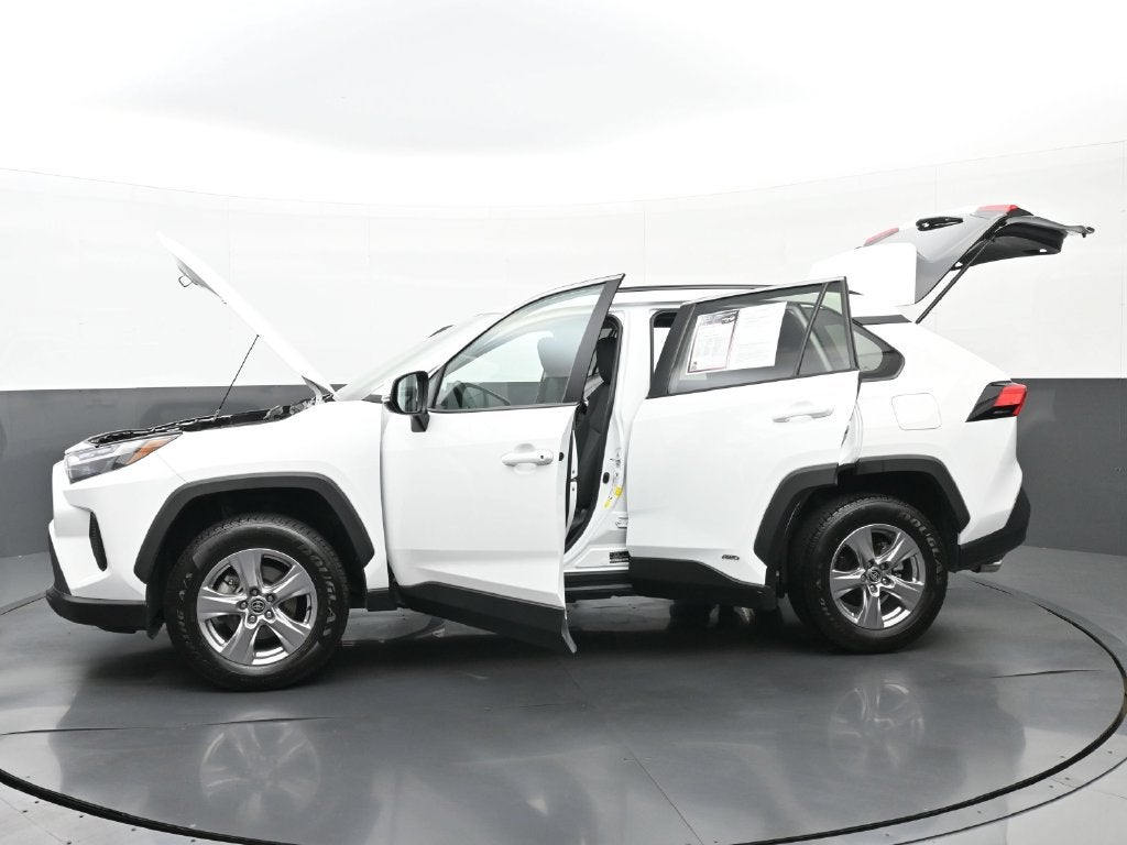 2024 Toyota RAV4 Hybrid XLE