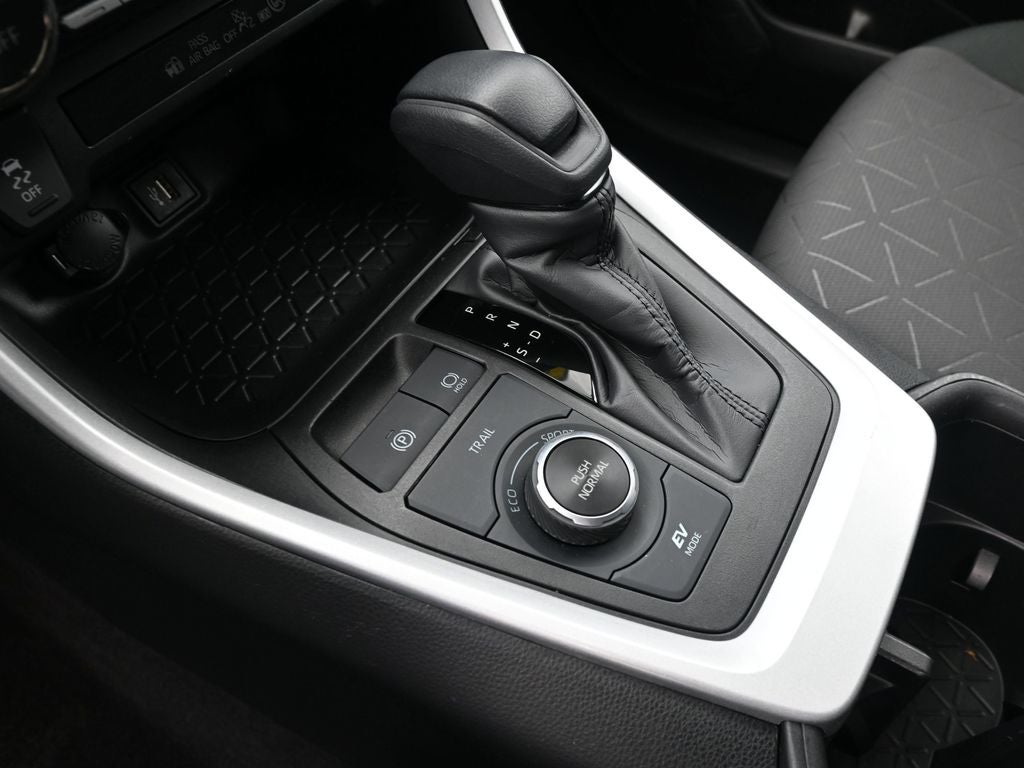 2023 Toyota RAV4 Hybrid Woodland Edition