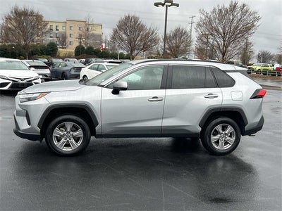 2024 Toyota RAV4 XLE