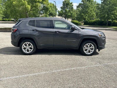 2024 Jeep Compass Sport