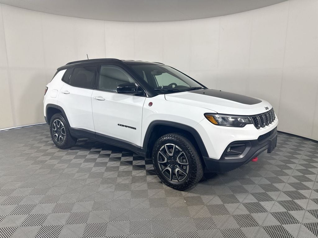 2025 Jeep Compass Trailhawk