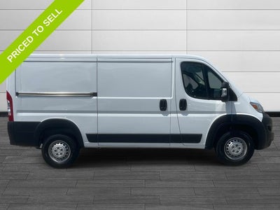 2025 RAM ProMaster 2500 Base 136 WB