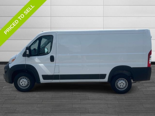 2025 RAM ProMaster 2500 Base 136 WB