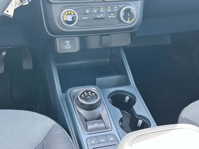 2023 Ford Maverick XL