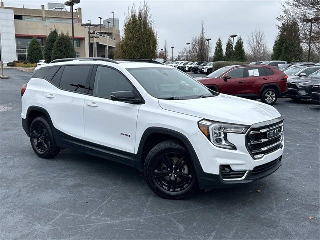 2022 GMC Terrain AT4