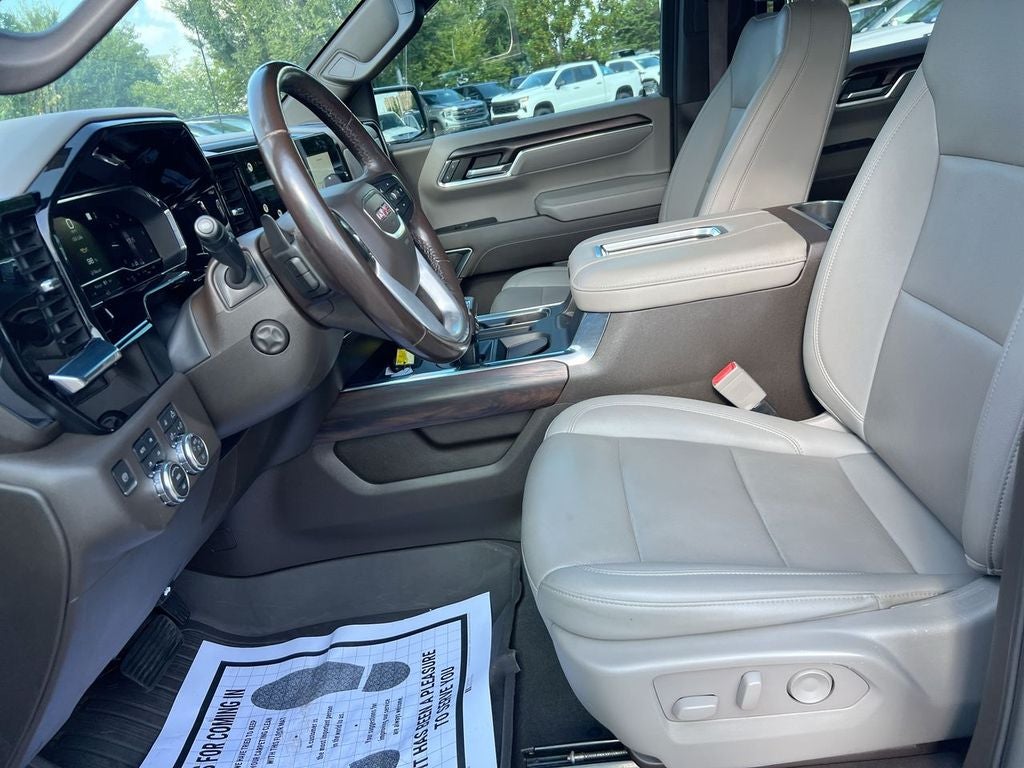 2022 GMC Sierra 1500 SLT