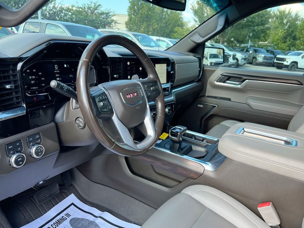 2022 GMC Sierra 1500 SLT