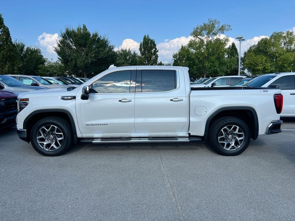 2022 GMC Sierra 1500 SLT
