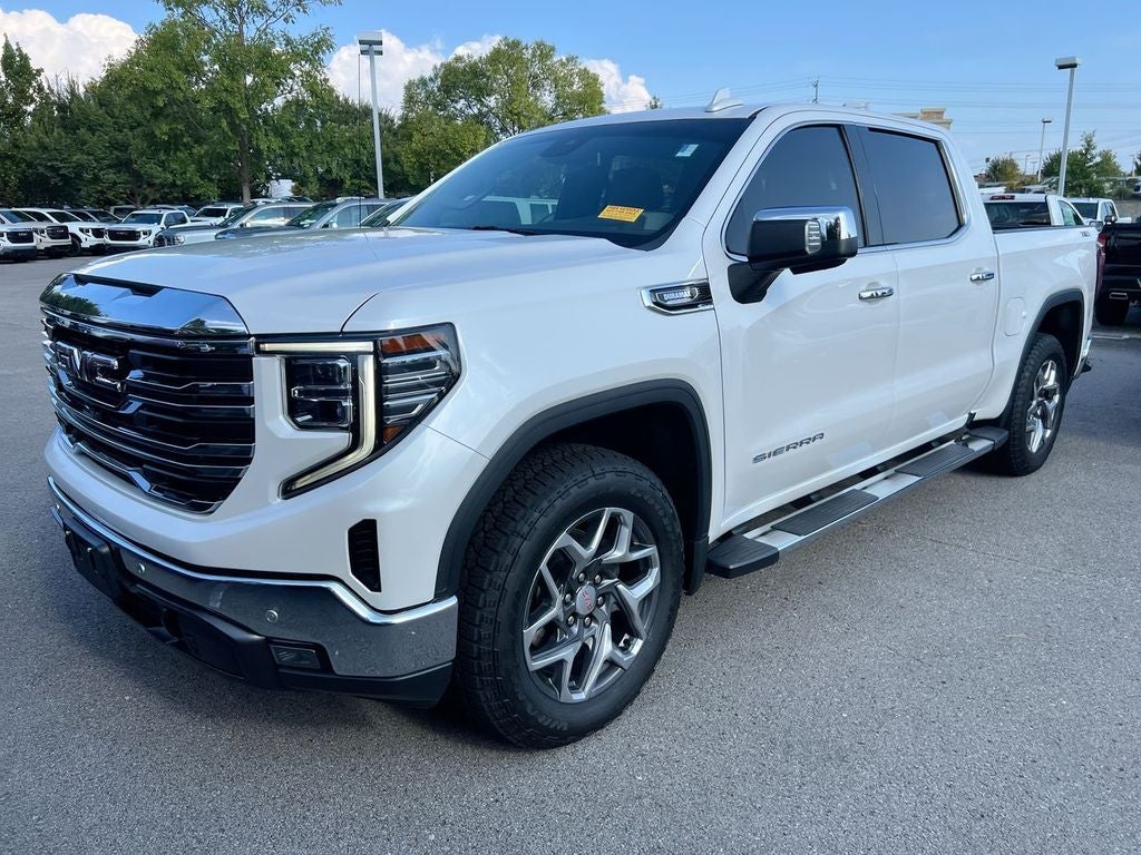 2022 GMC Sierra 1500 SLT