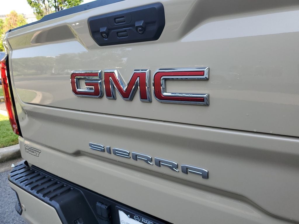 2023 GMC Sierra 1500 AT4X