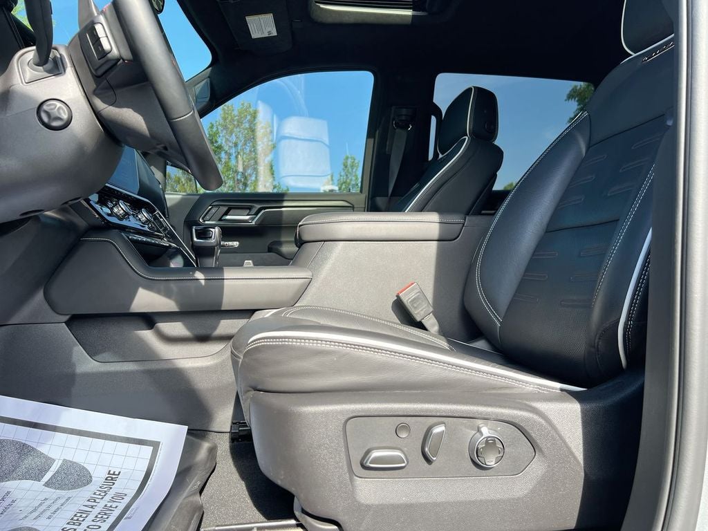 2024 GMC Sierra 1500 AT4X