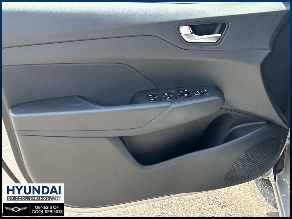 2022 Hyundai Accent SE