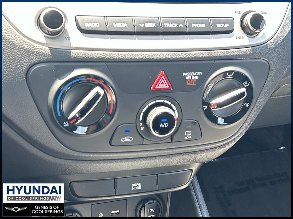 2022 Hyundai Accent SE