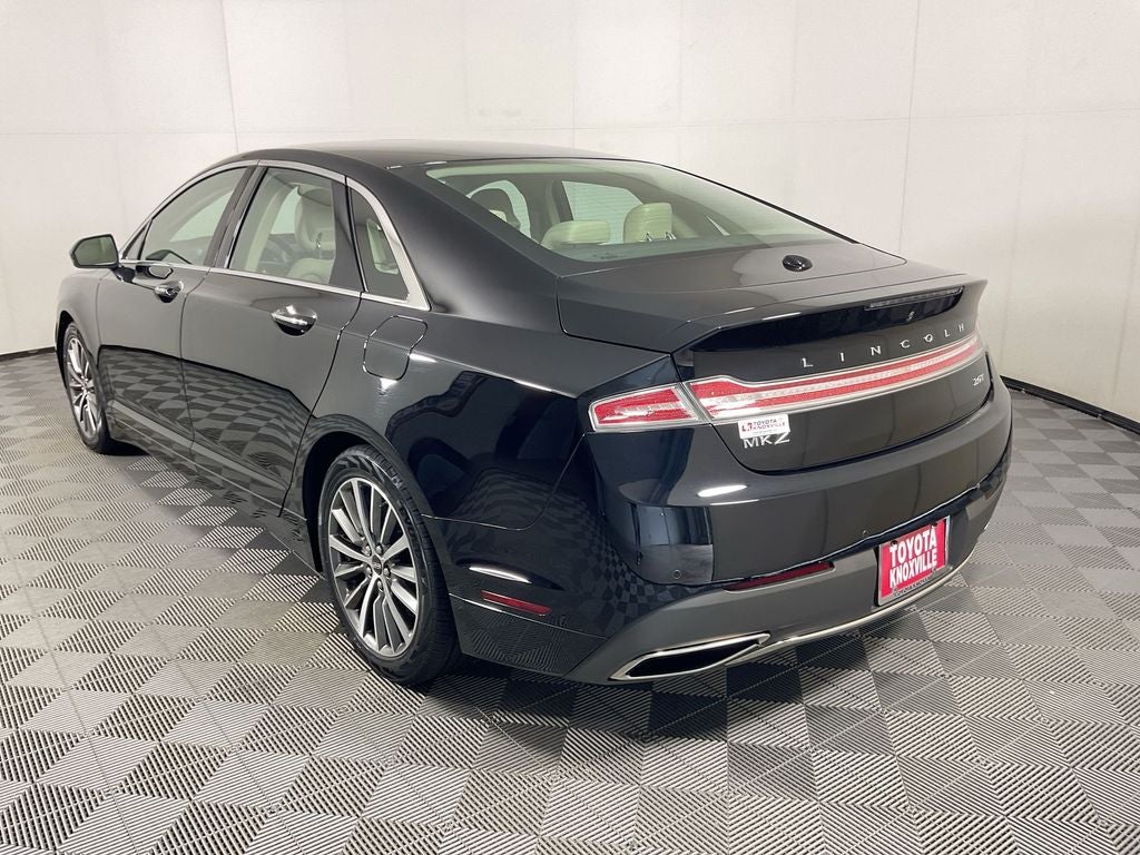 2017 Lincoln MKZ Select