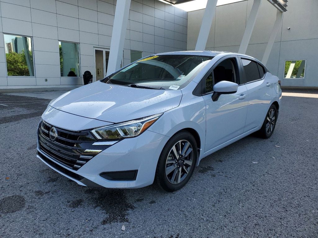 2023 Nissan Versa 1.6 SV