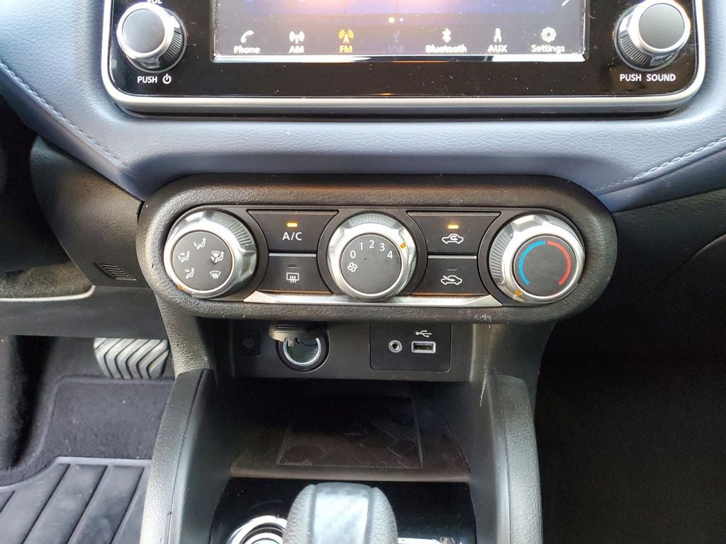2023 Nissan Versa 1.6 SV