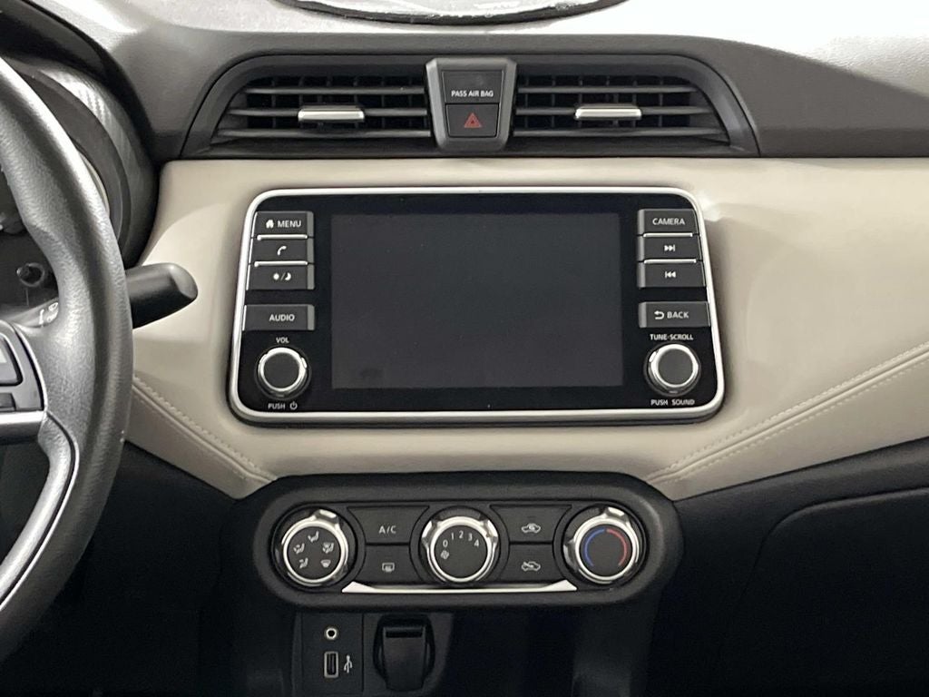 2020 Nissan Versa 1.6 SV