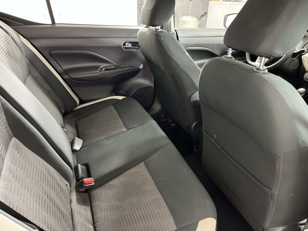 2020 Nissan Versa 1.6 SV