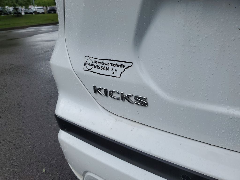 2024 Nissan Kicks S