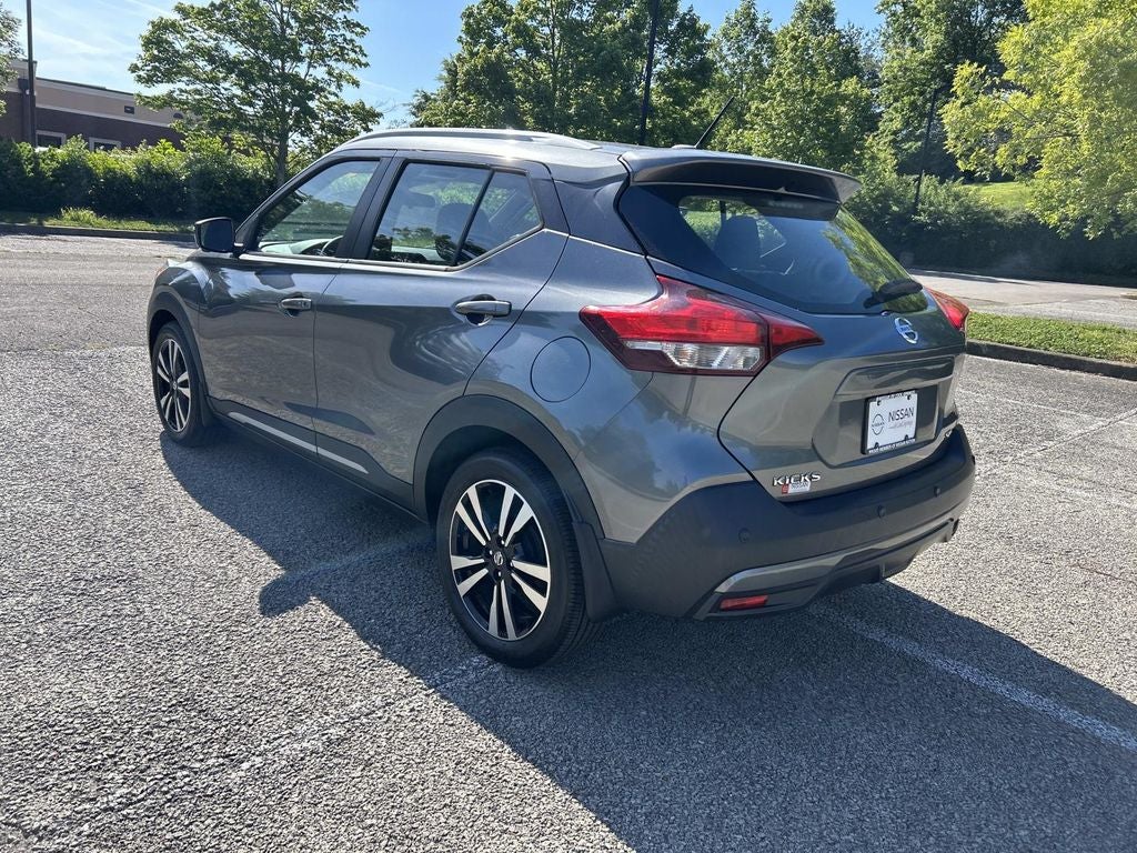 2020 Nissan Kicks SR