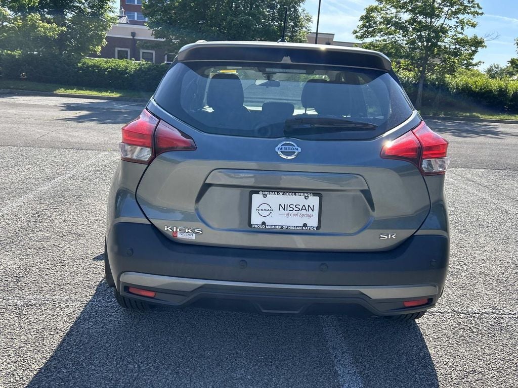 2020 Nissan Kicks SR