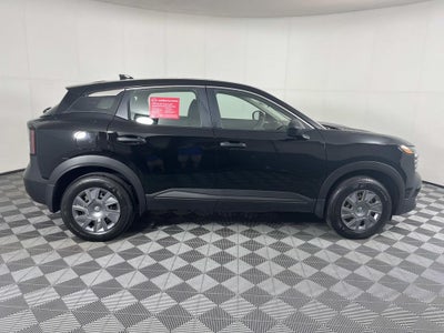 2025 Nissan Kicks S
