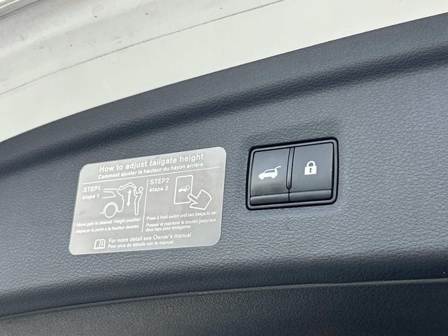 2023 INFINITI QX50 LUXE