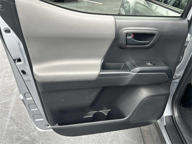 2022 Toyota Tacoma SR V6