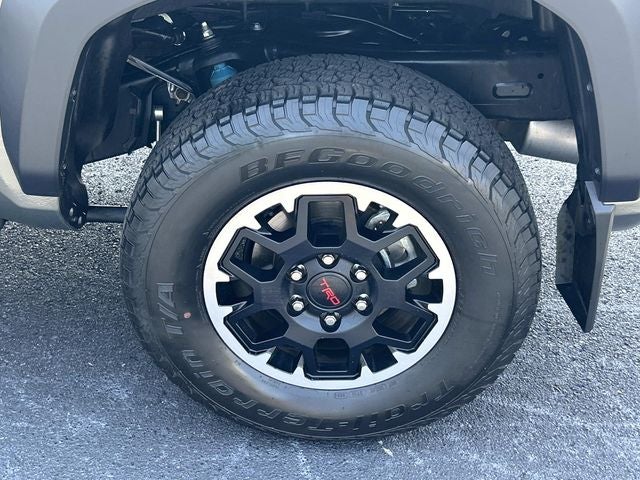 2024 Toyota Tacoma TRD Off-Road