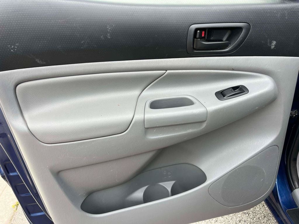 2015 Toyota Tacoma Base V6