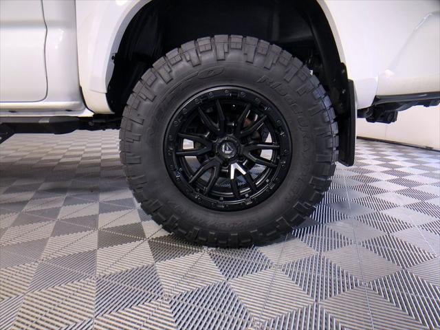 2023 Toyota Tacoma TRD Sport V6