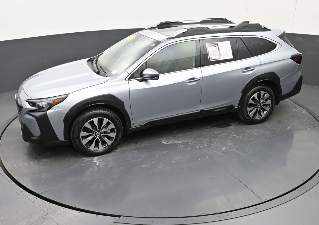 2025 Subaru Outback Touring XT