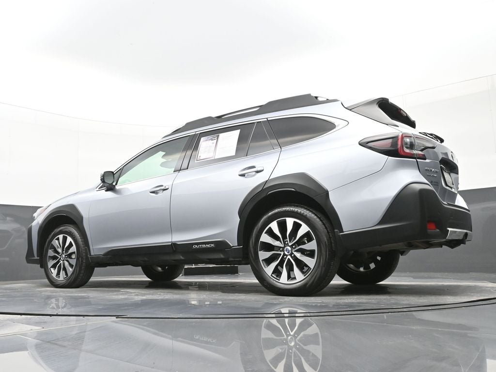 2025 Subaru Outback Touring XT