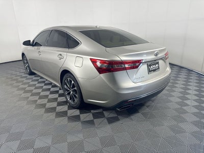 2017 Toyota Avalon XLE