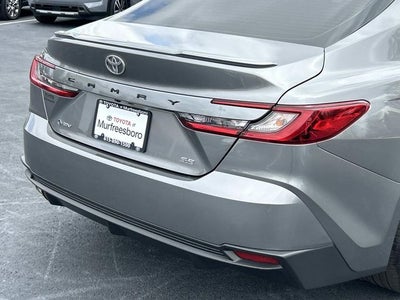 2025 Toyota Camry SE