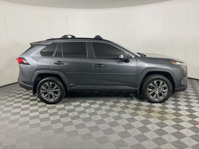 2022 Toyota RAV4 Hybrid XLE Premium