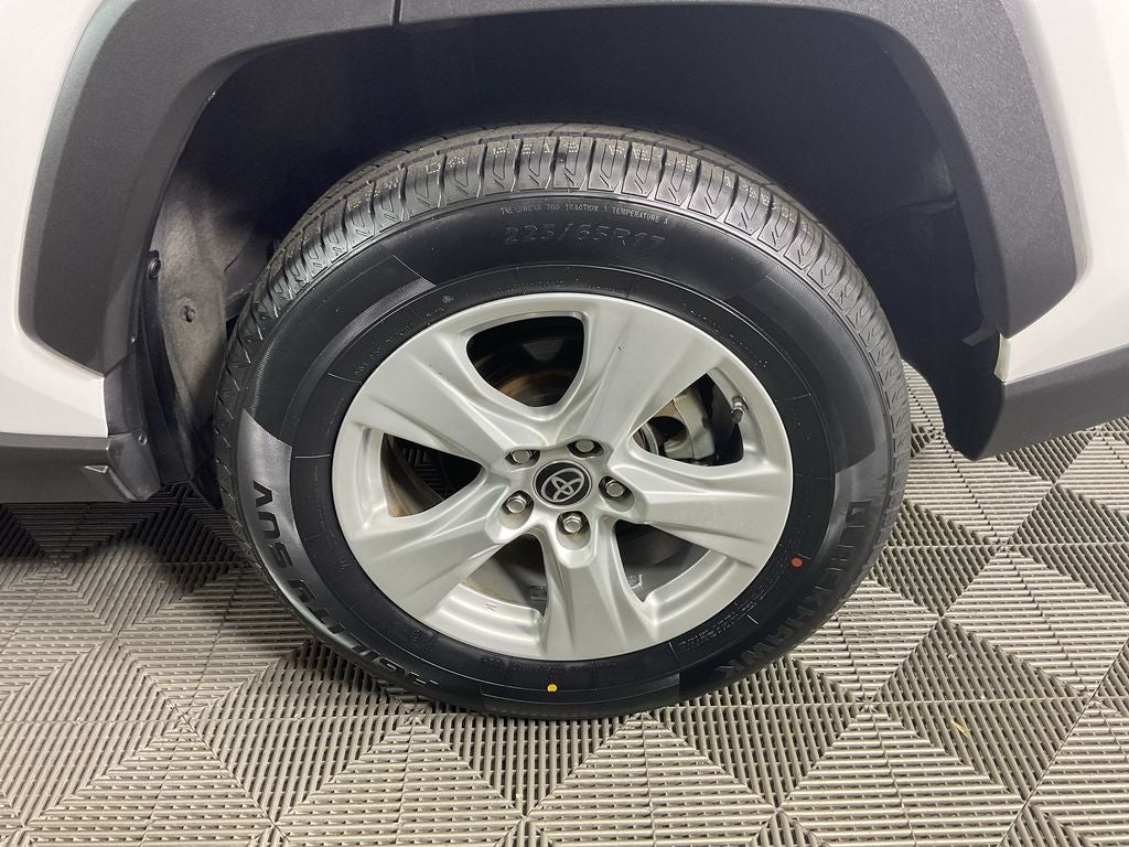 2021 Toyota RAV4 Hybrid LE