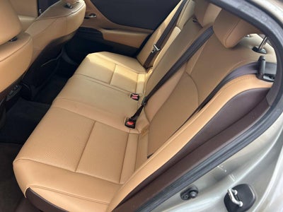 2020 Lexus ES 300h ES 300h