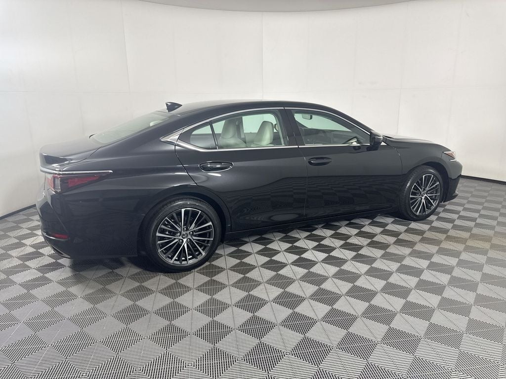 2025 Lexus ES 350 Premium