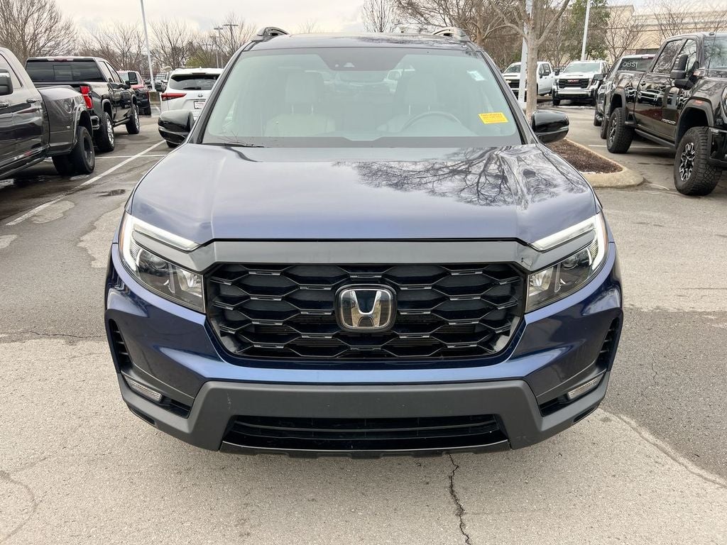 2023 Honda Passport Elite