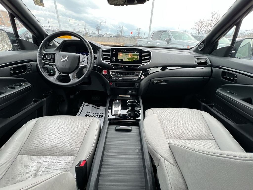 2023 Honda Passport Elite