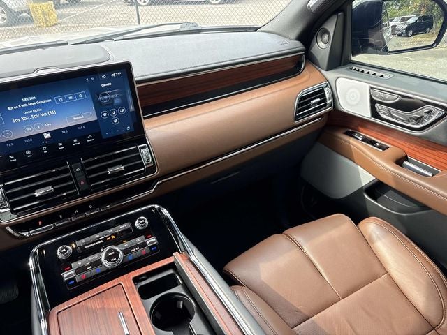 2024 Lincoln Navigator Reserve