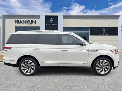 2023 Lincoln Navigator Reserve