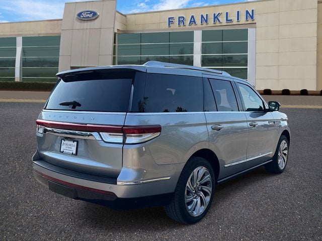 2024 Lincoln Navigator Reserve