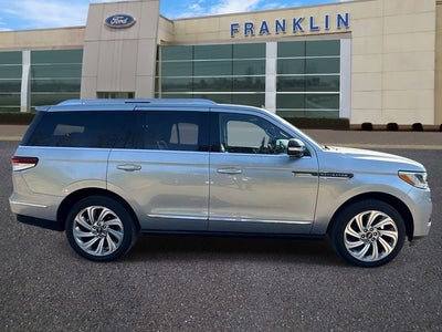 2024 Lincoln Navigator Reserve