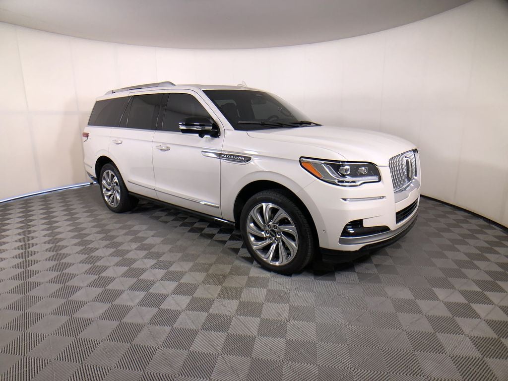 2023 Lincoln Navigator Reserve