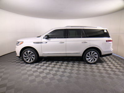 2023 Lincoln Navigator Reserve