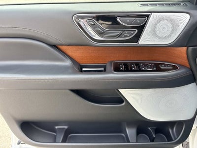 2024 Lincoln Navigator Black Label