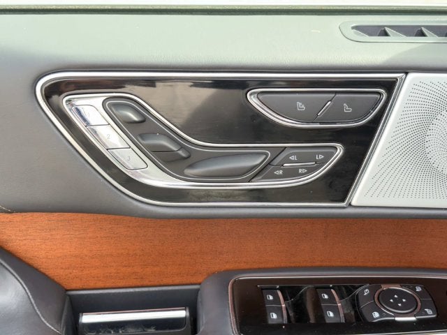 2024 Lincoln Navigator Black Label