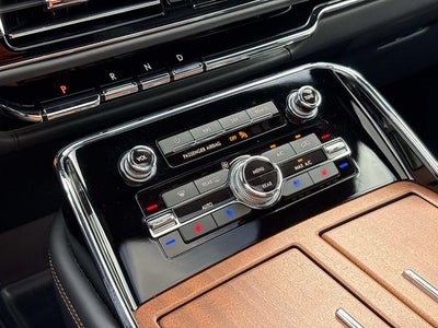 2024 Lincoln Navigator L Black Label